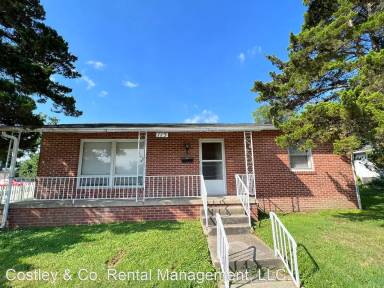 Main picture of 115 W Temperance St