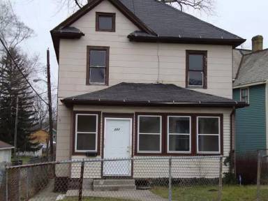 Main picture of 222 Laporte Ave