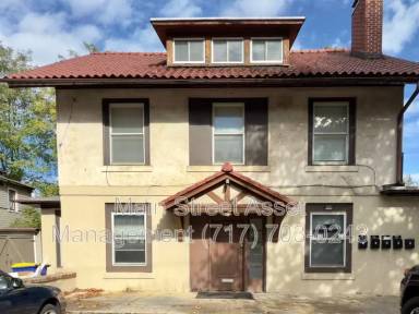 Main picture of 2108 Walnut St