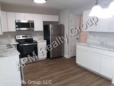 Main picture of 105 Manorwood Ct