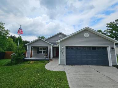Main picture of 307 Big Tree Ln