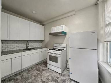 Main picture of 26 Park Ave