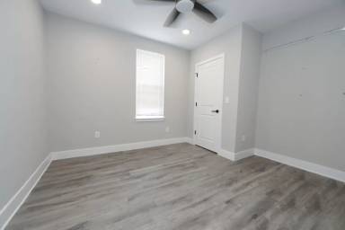 Main picture of 1845 E Pacific St