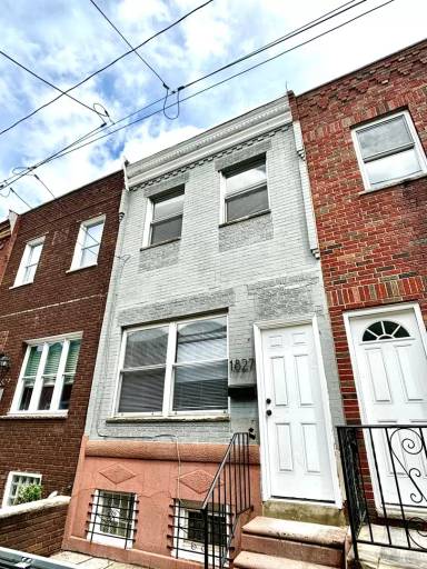 Main picture of 1827 Sigel St