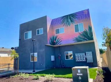 Main picture of 2187 Everett Ave