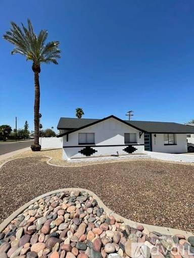 Main picture of 2138 S Los Feliz Dr