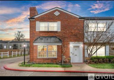 Main picture of 5524 E 46th St