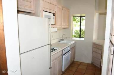 Main picture of 12266 N 84th Pl