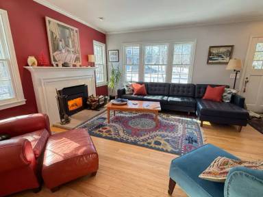 Main picture of 1223 Dartmouth Rd