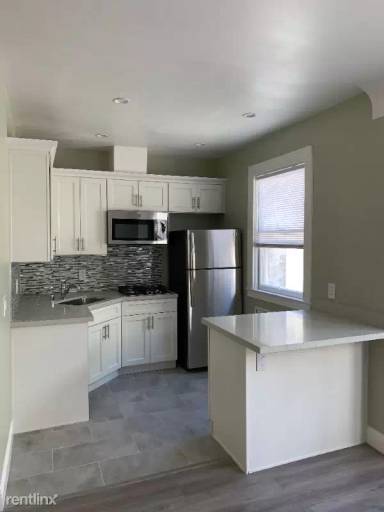 Main picture of 951 Ofarrell St
