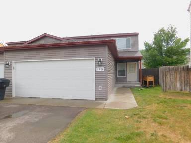 Main picture of 1960 Greatview Dr