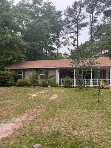 Main picture of 782 Sommer St NE