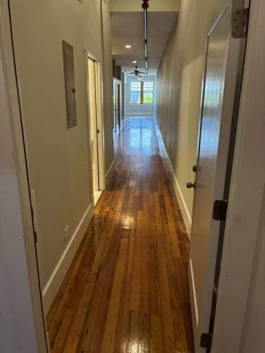 Main picture of 2710 Cherokee St