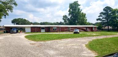 Main picture of 2301 W James Lee Blvd