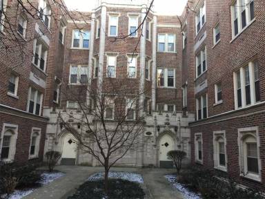 Main picture of 2303 E 70th Pl