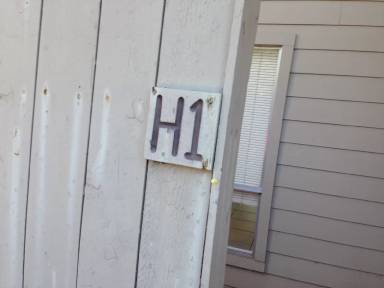 Main picture of 100 Lido Cir