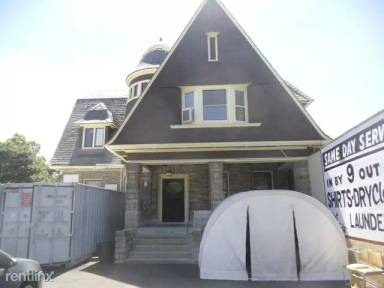 Main picture of 79 Main St