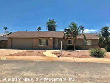 Main picture of 3043 E Lupine Ave