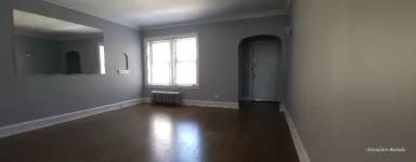 Main picture of 8010 S Eberhart Ave