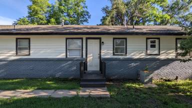 Main picture of 1027 S Saint Clair Ave