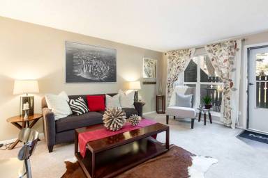 Main picture of Webster Lake Apartments