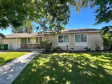 Main picture of 322 Marc Ave