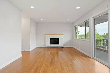 Main picture of 926 SE 49th Ave