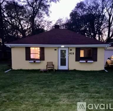 Main picture of 675 Island Ave