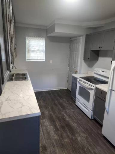 Main picture of 44 Wayside Dr SW