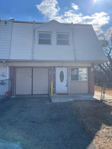 Main picture of 2607 Peoples St