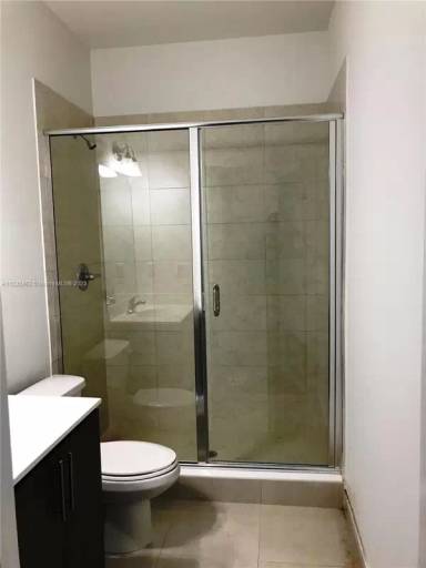 Main picture of 15650 SW 136th St