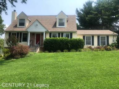 Main picture of 504 Junco Ln