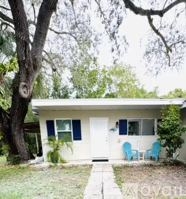 Main picture of 1986 Mullins St
