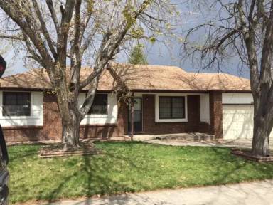 Main picture of 1952 Promenade Way