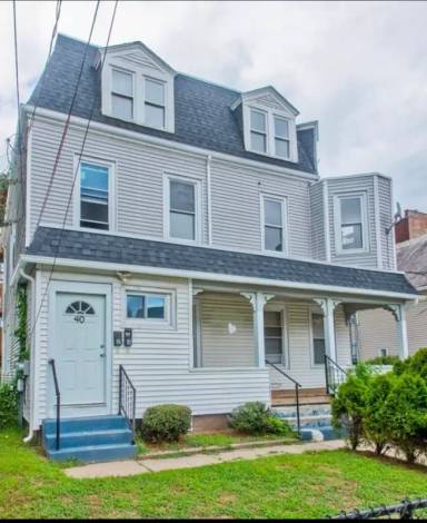 Main picture of 42 James St