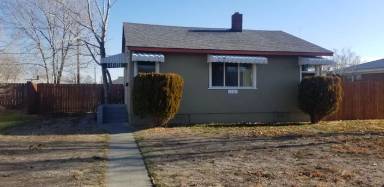Main picture of 1113 W Columbia Ave