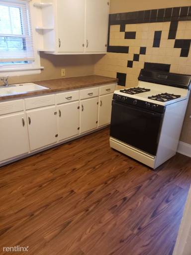 Main picture of 1404 Eastwood Ave
