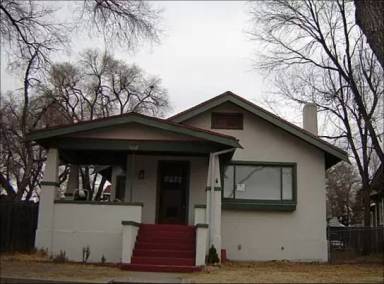 Main picture of 1002 E Platte Ave
