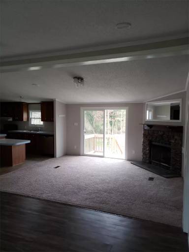 Main picture of 325 W Jewett Ave