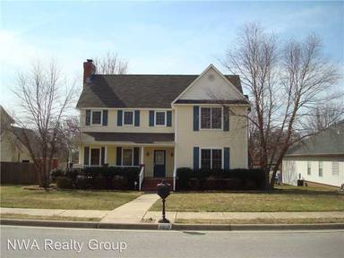 Main picture of 3207 Orchard Way