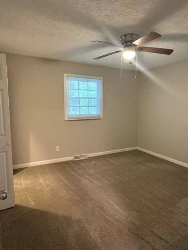 Main picture of 19482 Midwest Cir