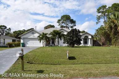 Main picture of 1874 SW Certosa Rd