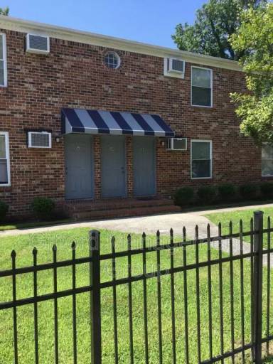 Main picture of 1023 W 38th St