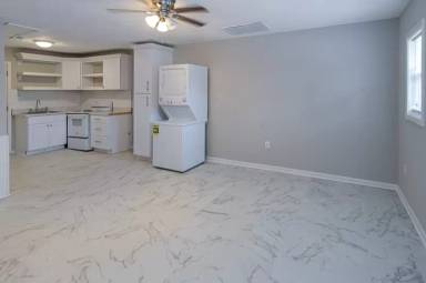 Main picture of 2515 Grimwood Rd