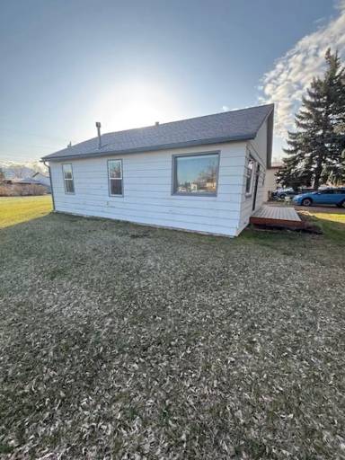 Main picture of 703 E Missoula Ave