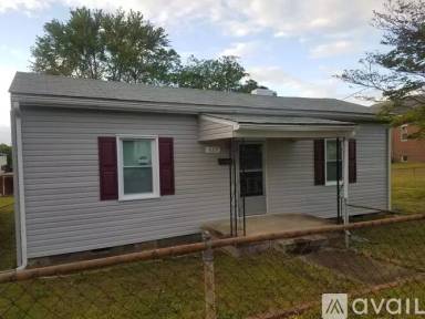Main picture of 527 Virginia Ave