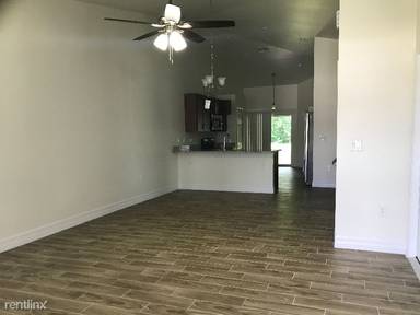 Main picture of 4755 Leonard Blvd S