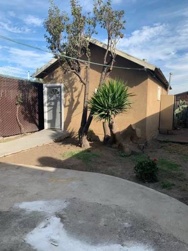 Main picture of 1436 3rd St