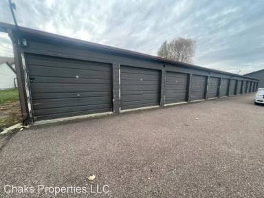 Main picture of 4601 E Clark St