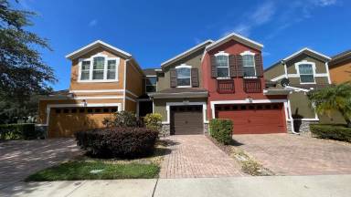 Main picture of 9484 Strongbark Ln
